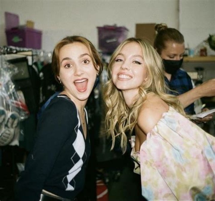 Are Cassie and Lexi twins?