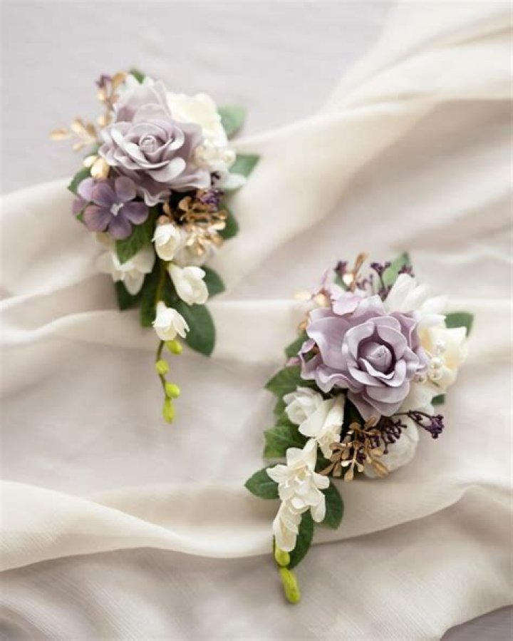 Are corsages only for couples?