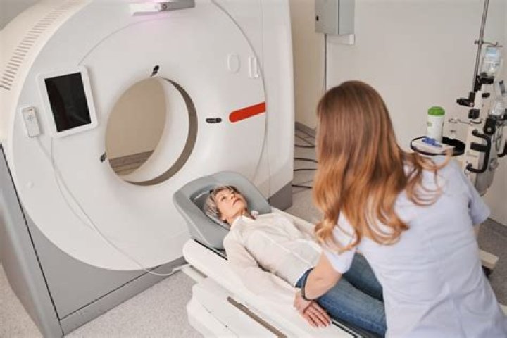 Can a CT scan detect dementia?