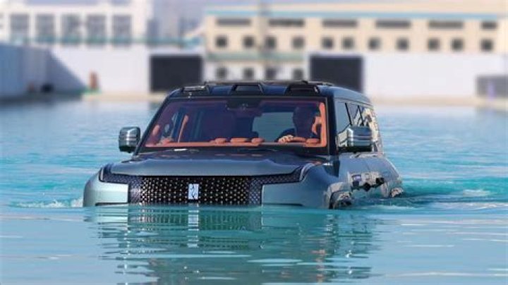 Can electric cars wade through water?