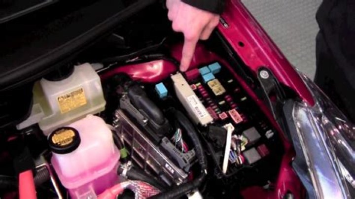 Can you jump start a Prius?