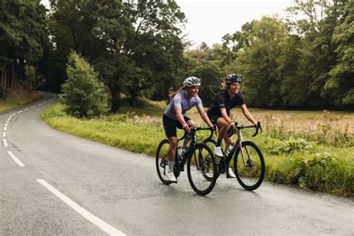 Can you use road bike in Ironman?