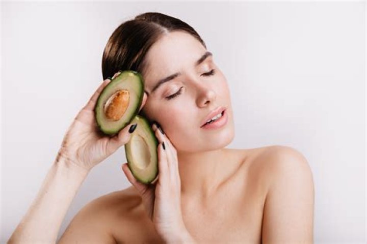 Can you use rotten avocado on your hair?