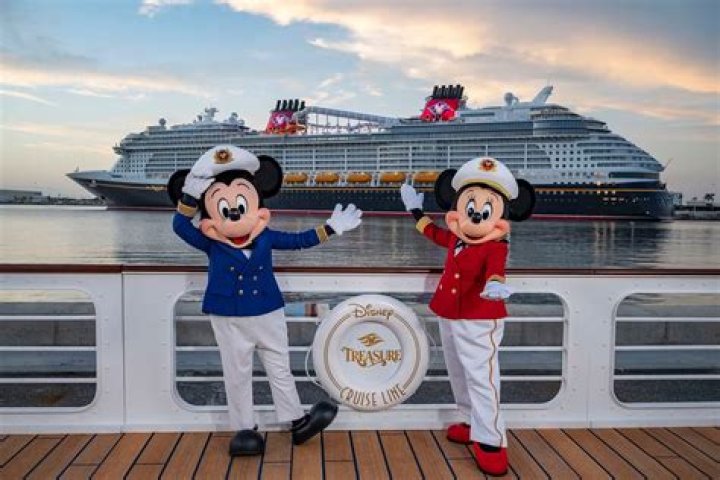 Do you pay for room service on Disney Cruise?