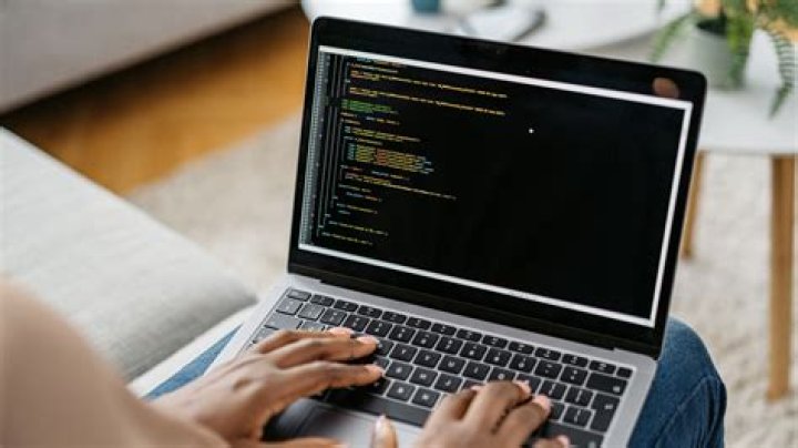 Does coding or programming pay more?