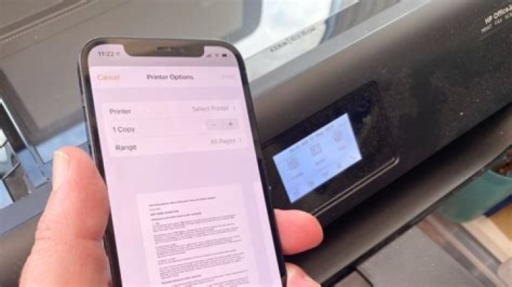 Does iPhone have AirPrint?