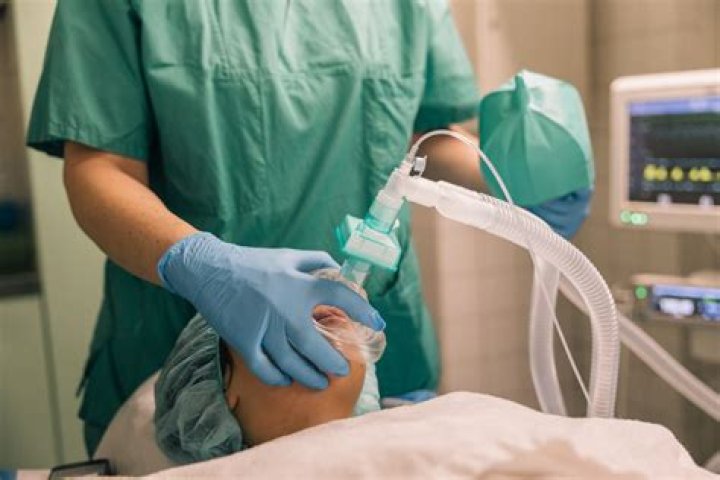 Does your heart stop during general anesthesia?