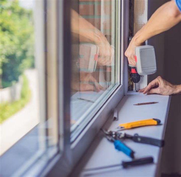 How can you tell if a window is energy efficient?