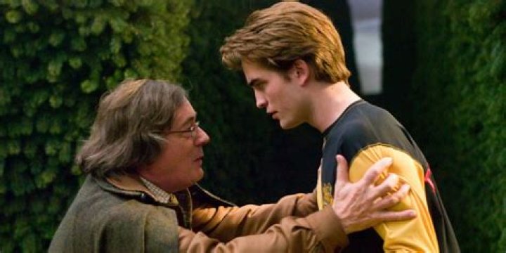 How did Cedric find out about the egg?