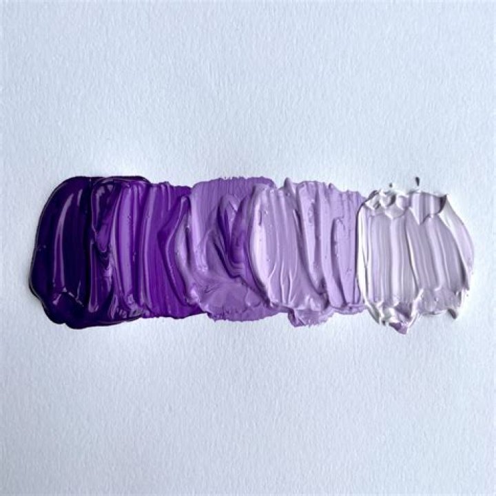 How do you lighten purple scars?
