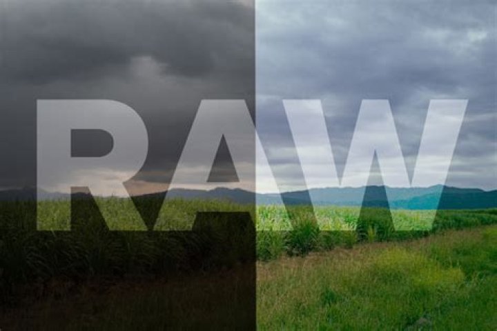 How do you sharpen a raw image in Photoshop?