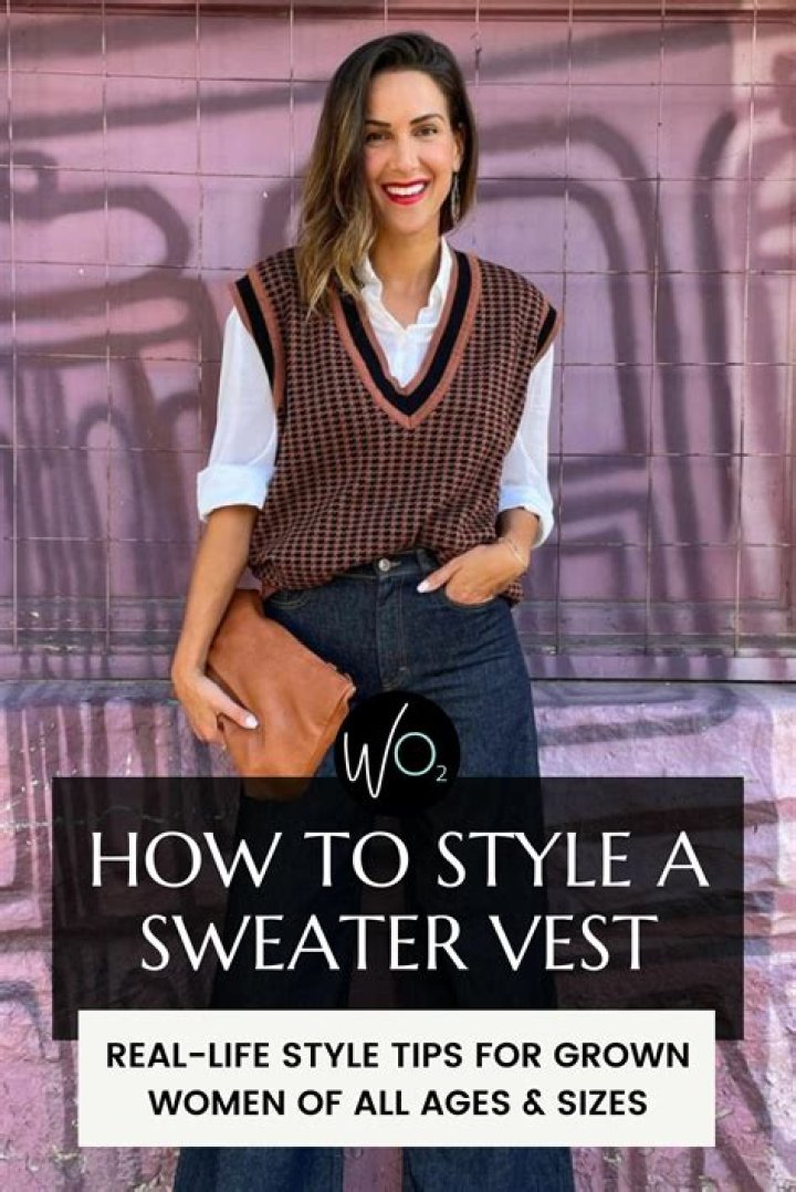 How do you wear a casual vest?