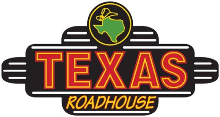 How much does an MP for Texas Roadhouse make a year?