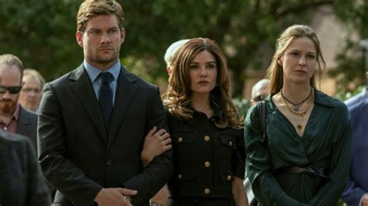 In what episode does Bates find out about Anna?