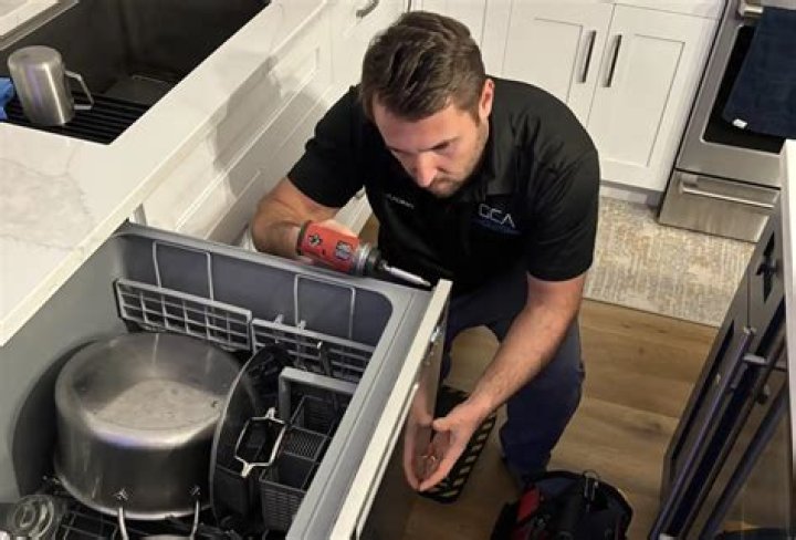 Is it cheaper to repair a dishwasher or buy a new one?