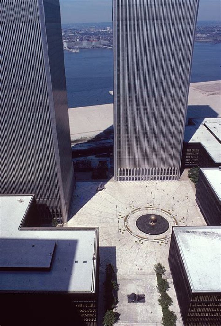 Is the World Trade Center bigger than the twin towers?