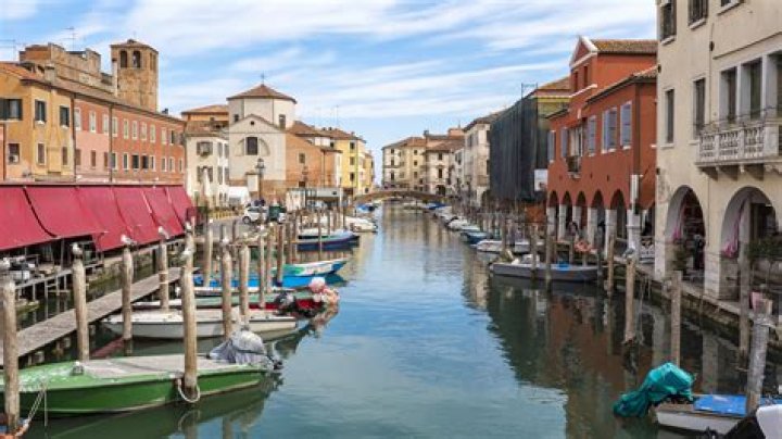 What city in Italy is closest to Croatia?