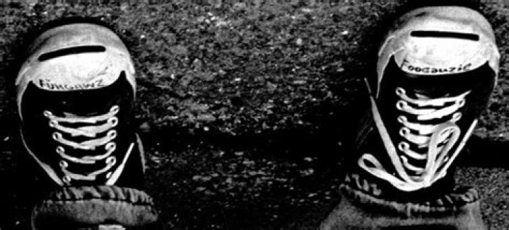 What did Kurt Cobain write on his shoes?
