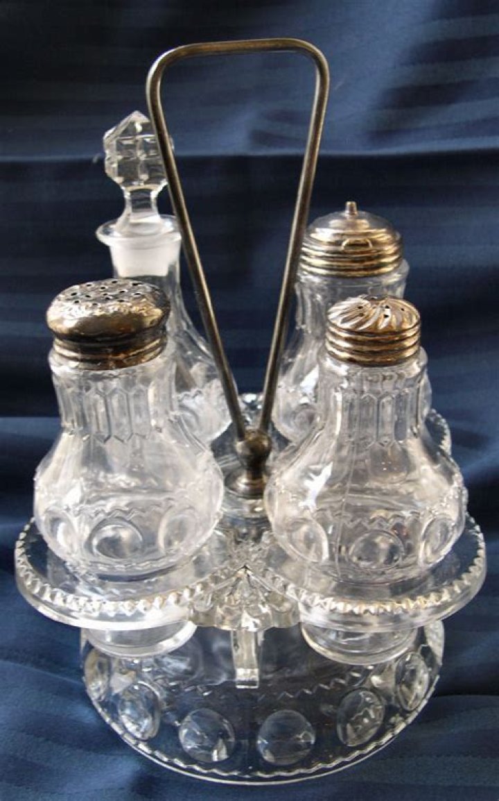 What is a Victorian cruet set?